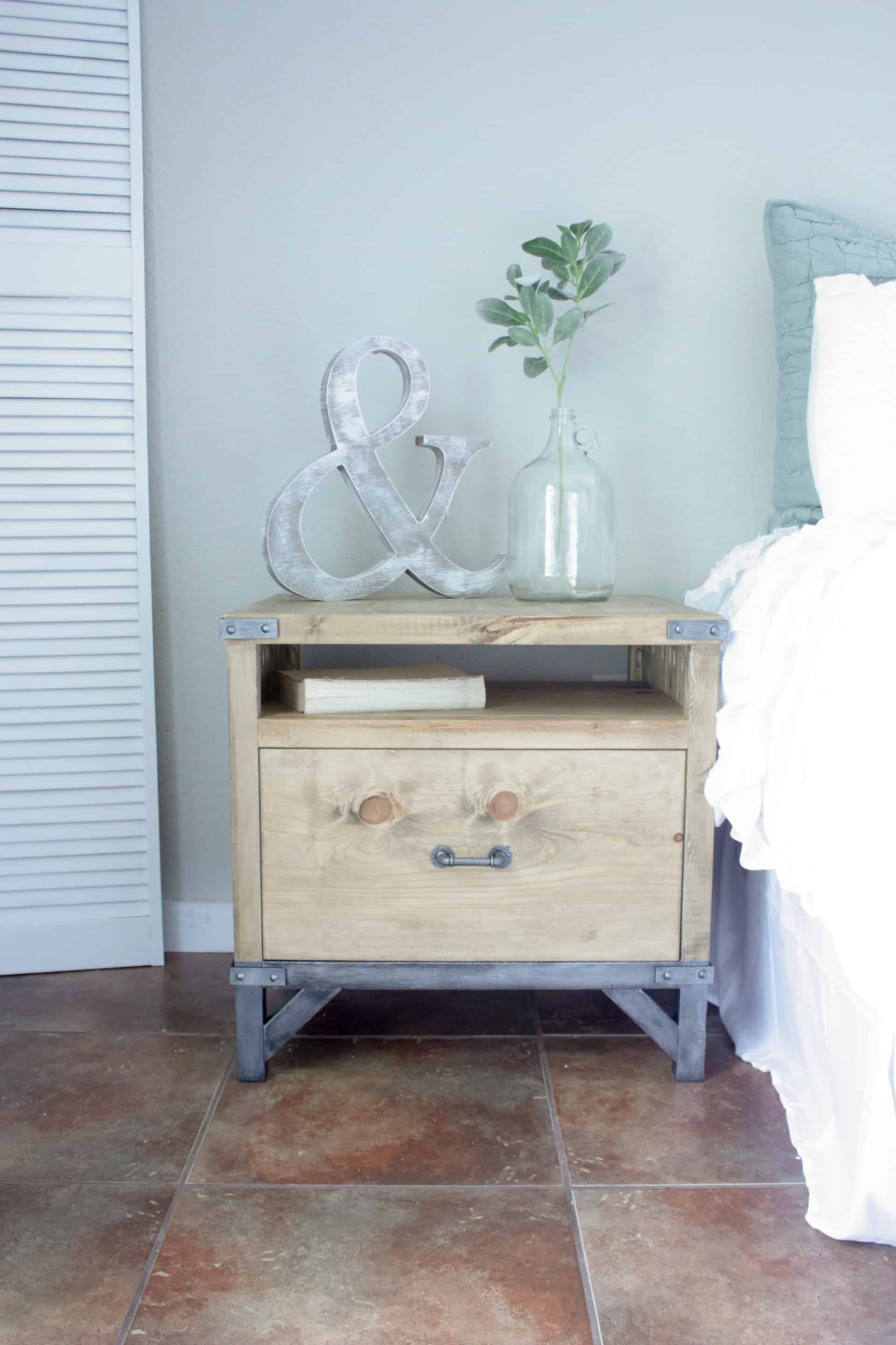 DIY Industrial Nightstand – The Inspired Workshop