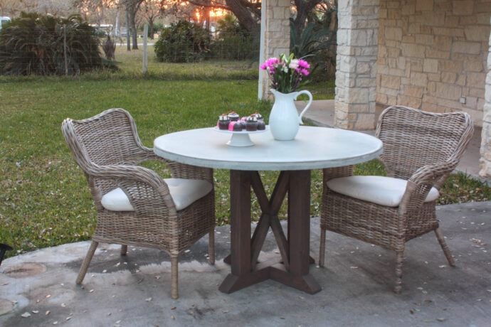 Round Pedestal Dining Table with round concrete top