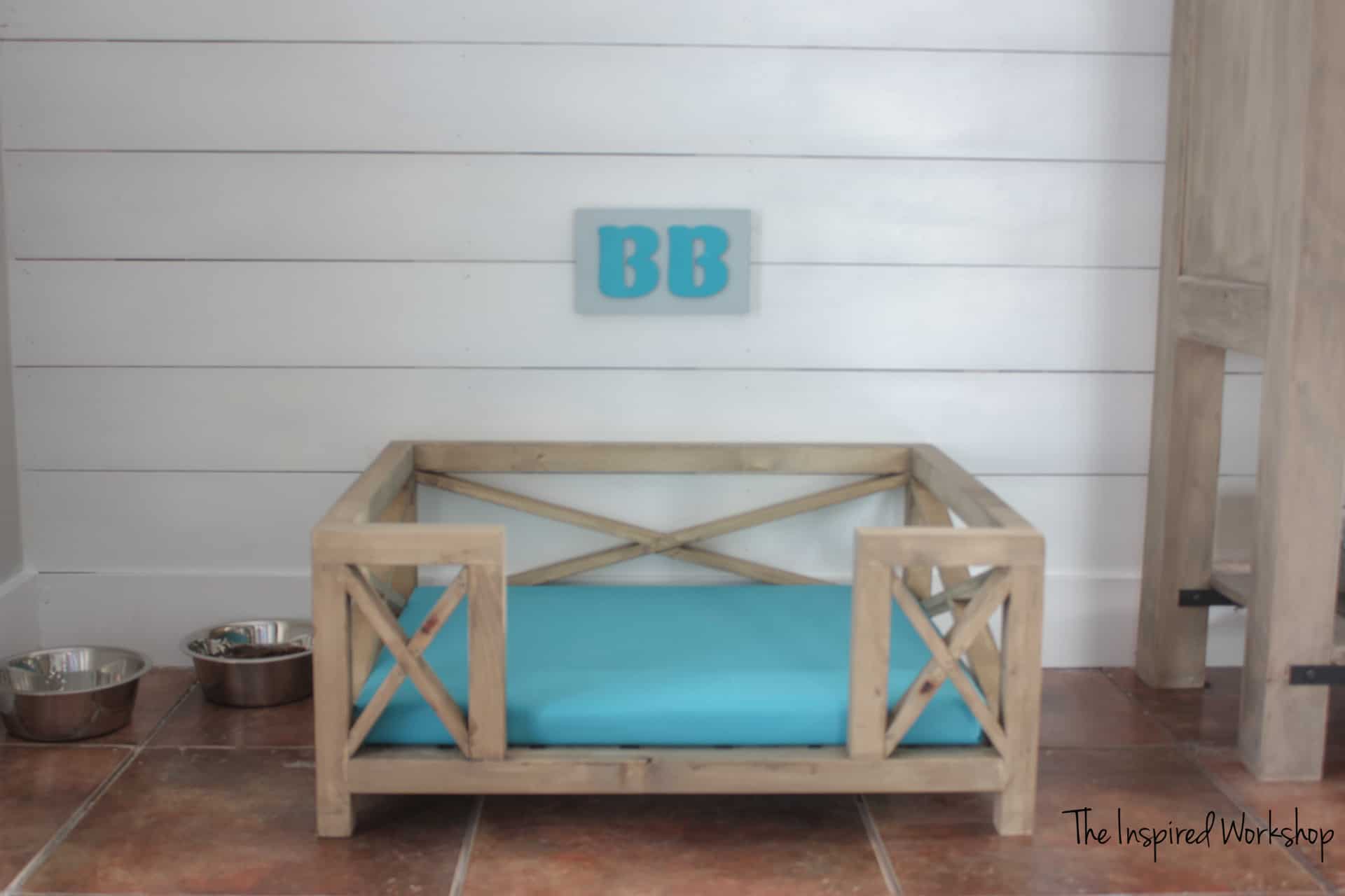 DIY Dog Bed - Pottery Barn Knockoff