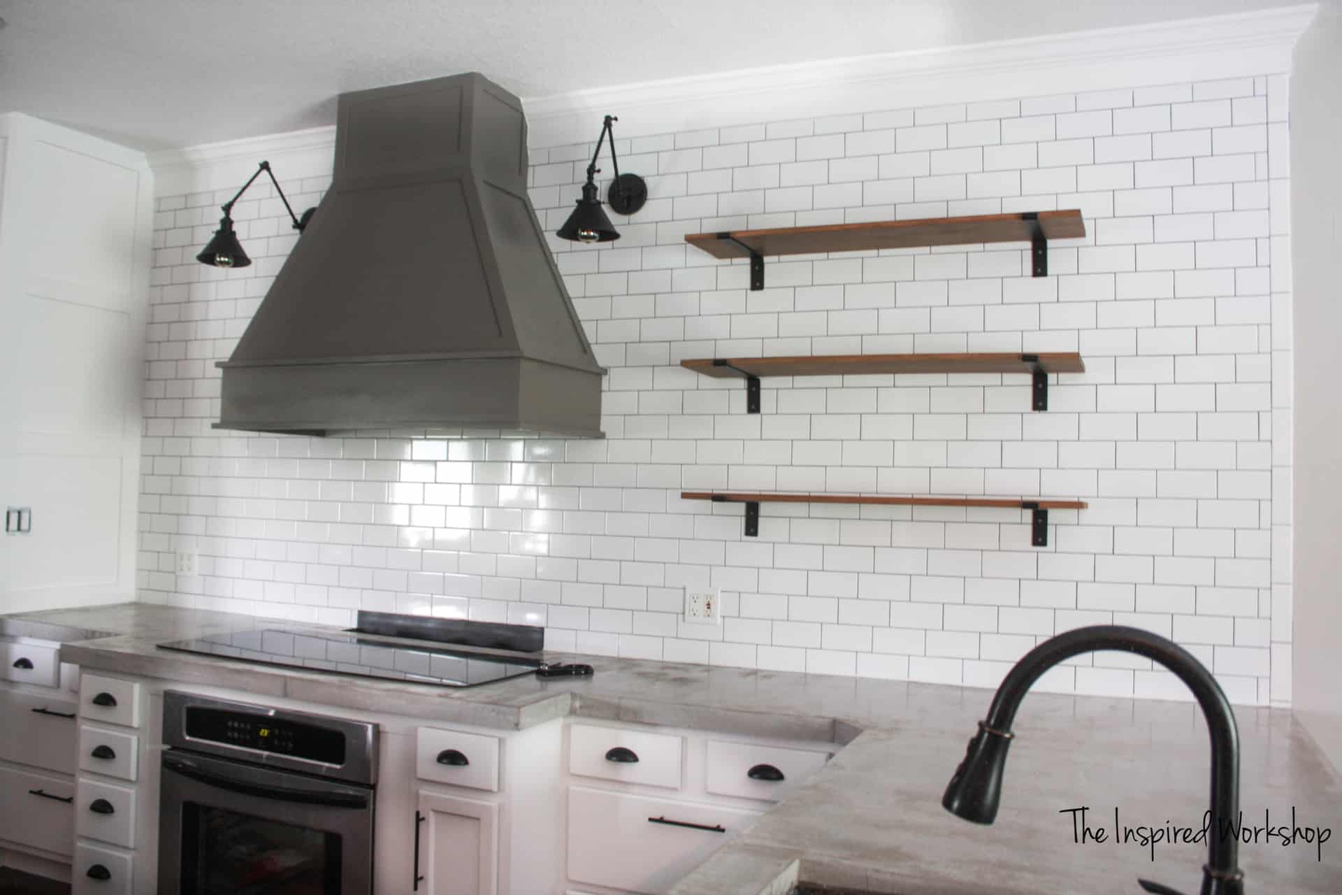 https://theinspiredworkshop.com/wp-content/uploads/2019/02/How-to-tile-kitchen-wall-1.jpg