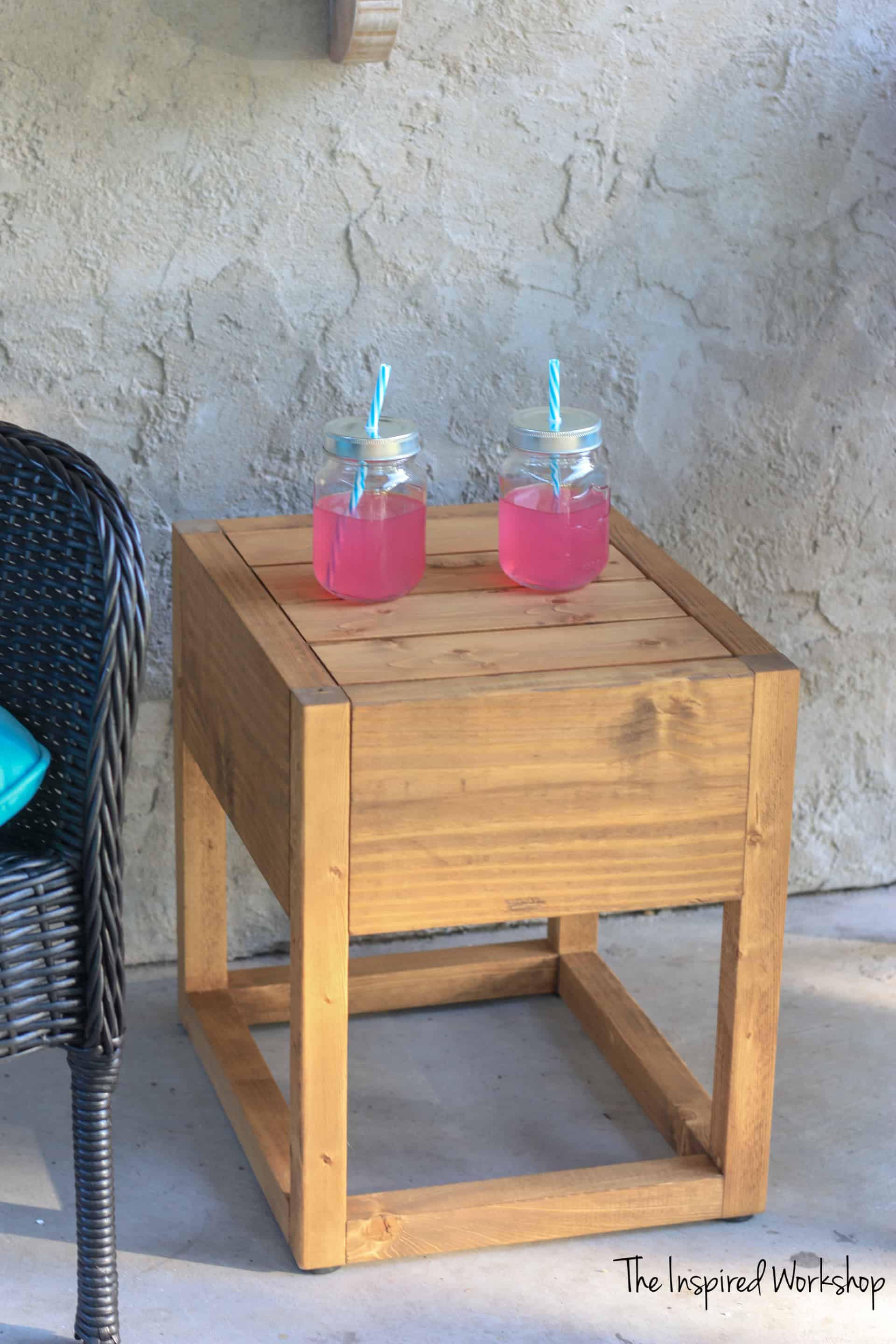 DIY Modern Outdoor Side Table