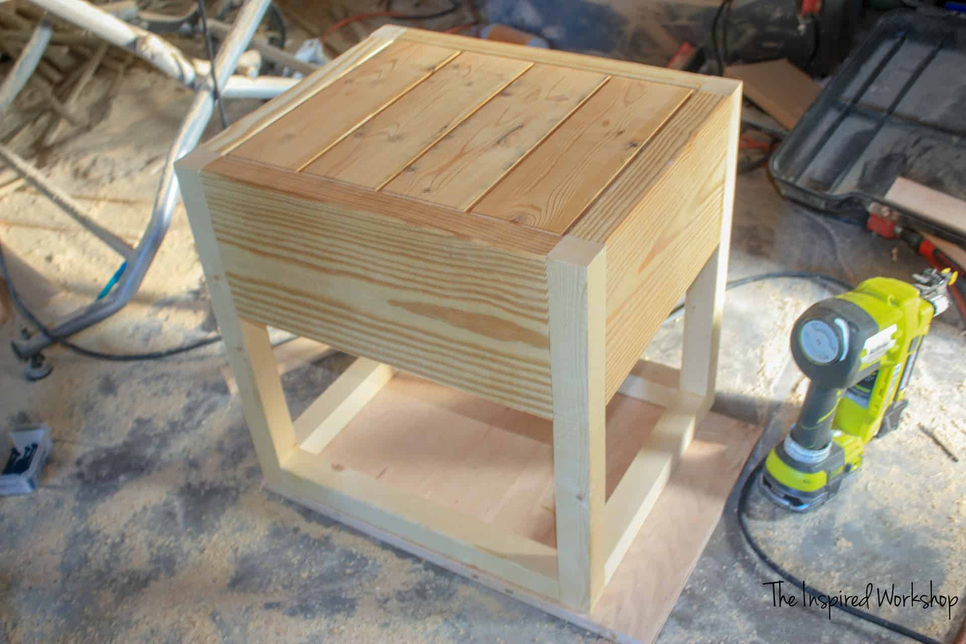 DIY Modern Outdoor Side Table