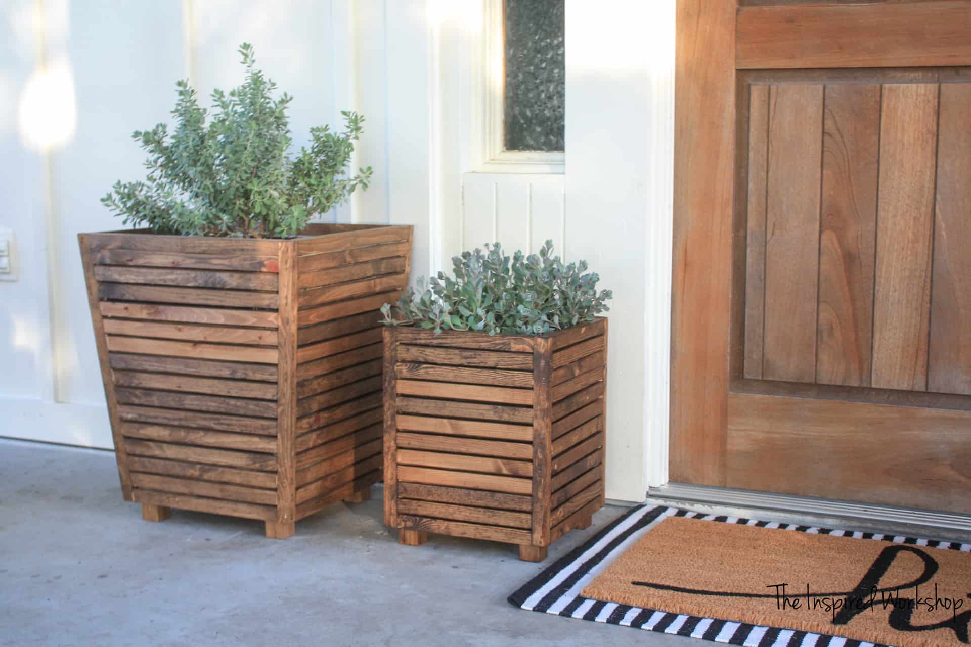 DIY Outdoor Planter from Scrap Wood – The Inspired Workshop