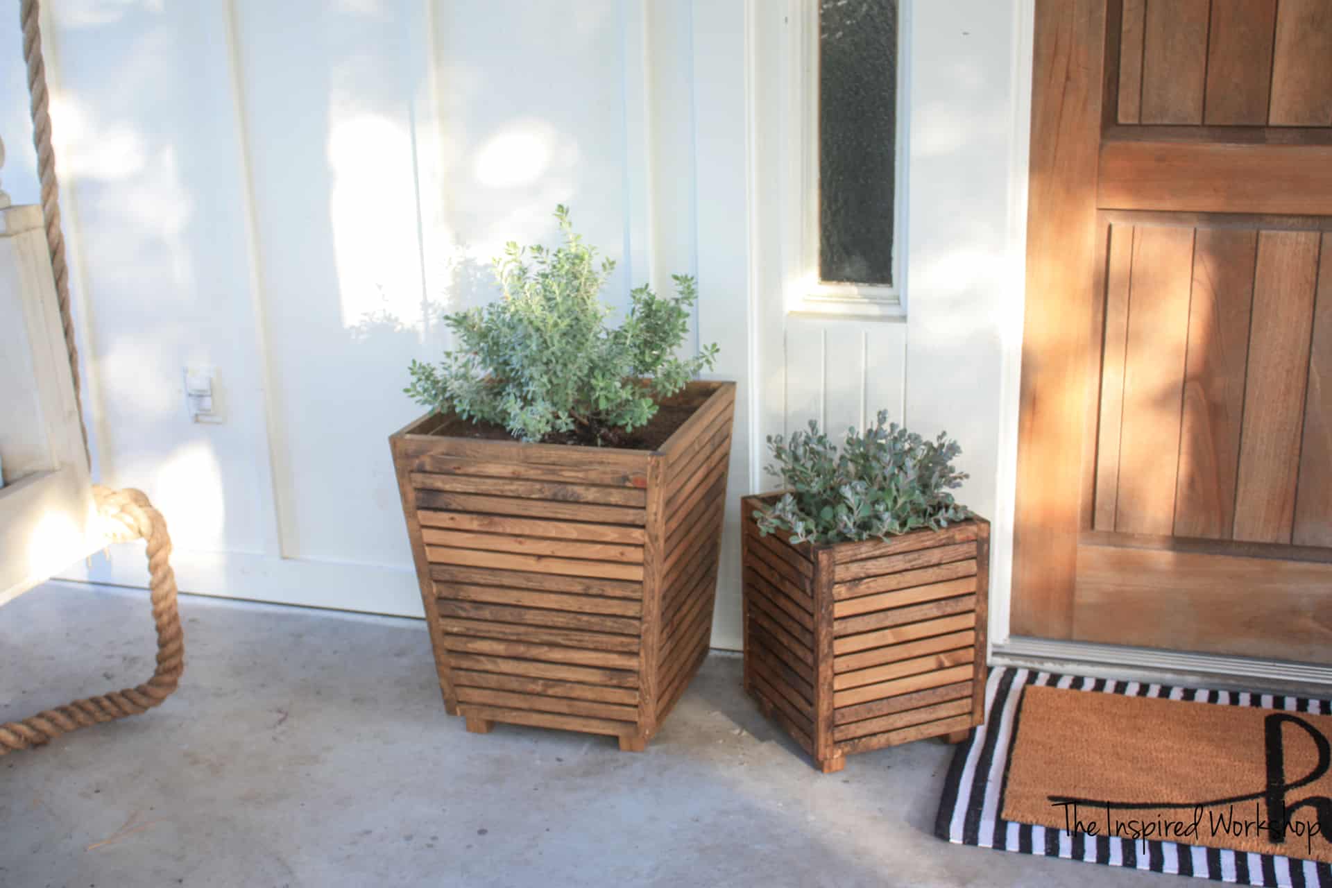 DIY wooden planter for front porch or patio