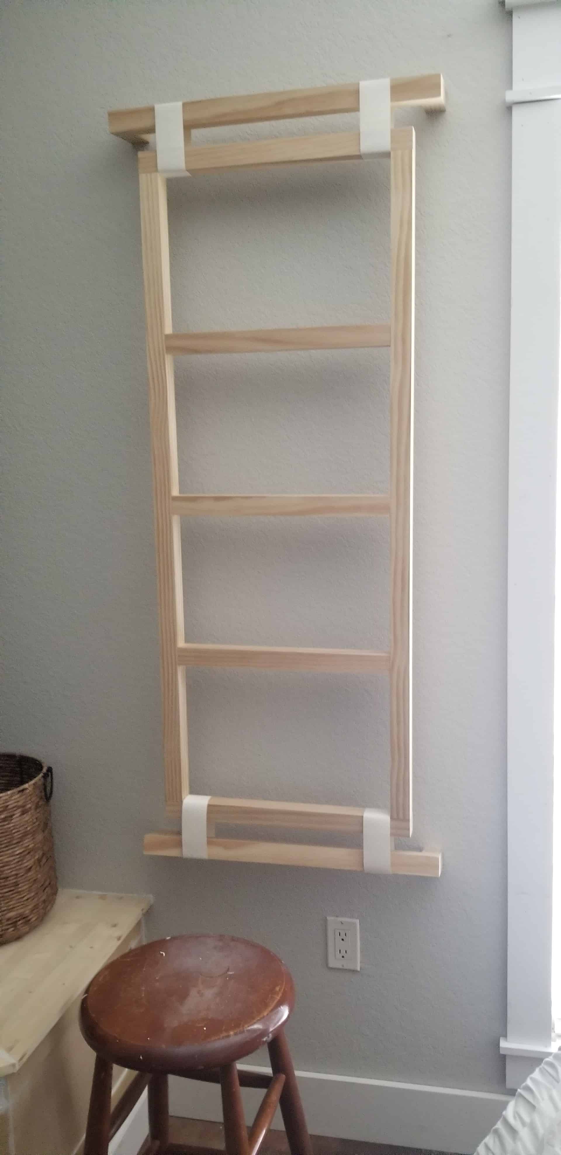 Diy ladder best sale shelf for blankets