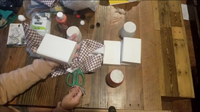 the block of wood to make the diy stocking holders