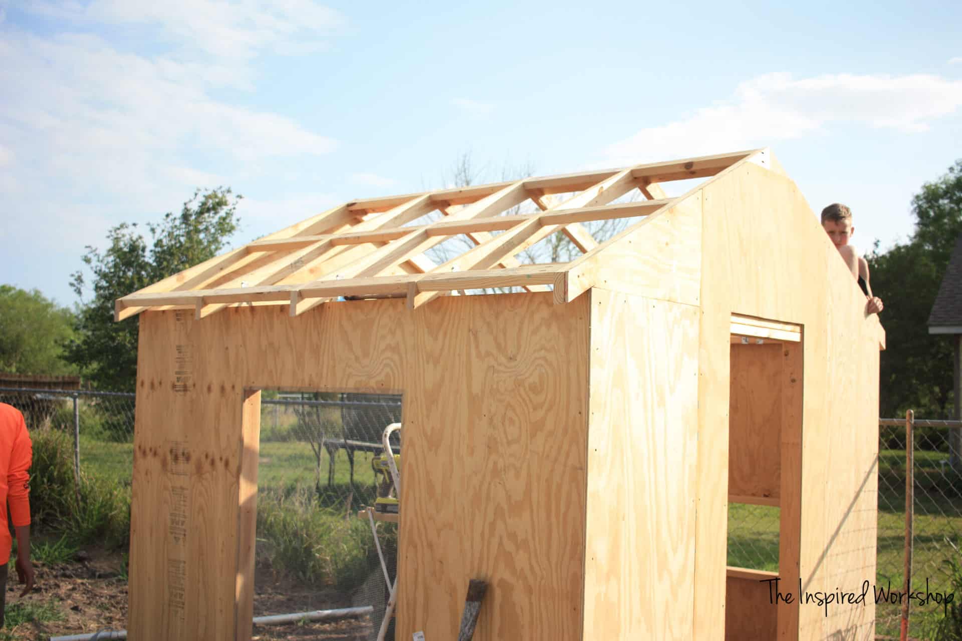 DIY Chicken coop - free plans to build your own