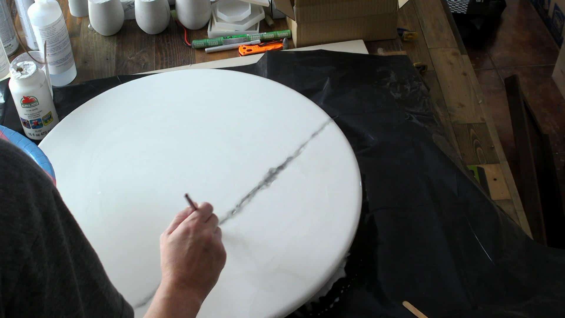 Making the veins in the epoxy marble table top