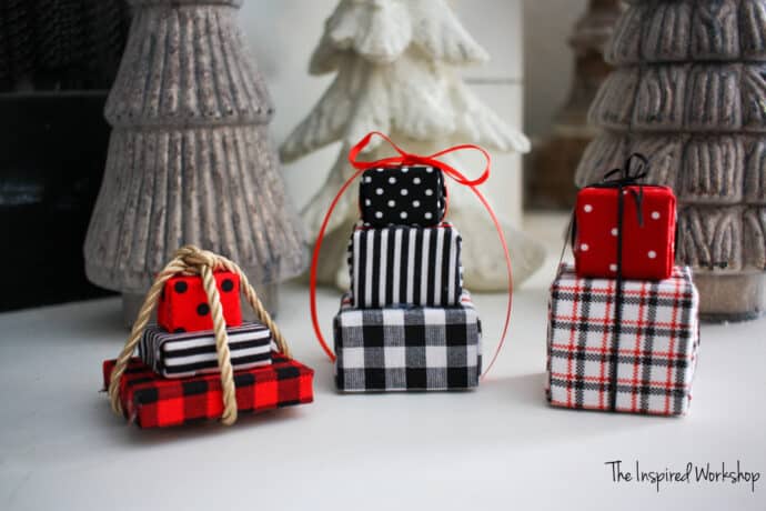 Christmas ornaments made to look like stacked gift boxes! Red and black themed christmas gifts