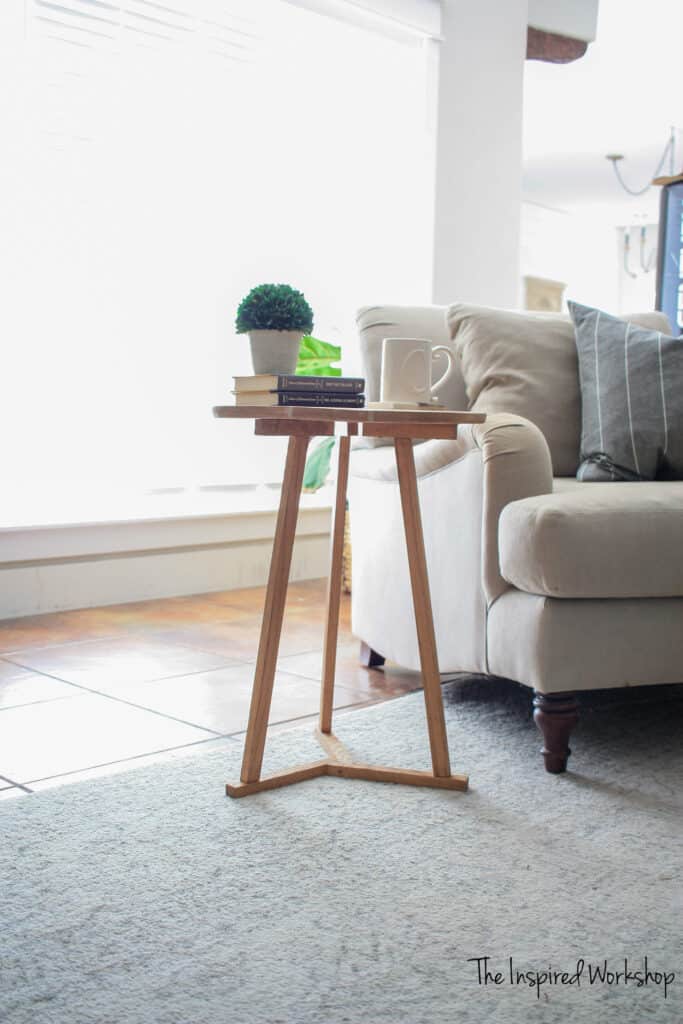 Small Side Table tripod legs and made from only one board