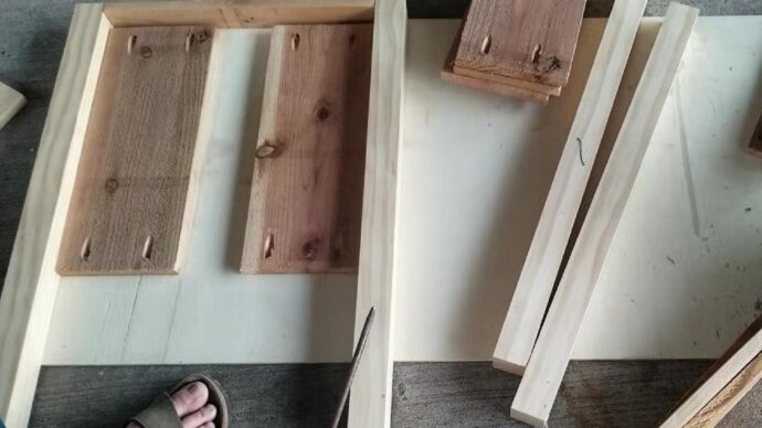 pieces of wood to build the frames for the diy planter boxes