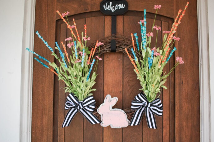 Easter wreath - the same spring wreath with a bunny instead of the wooden bugs