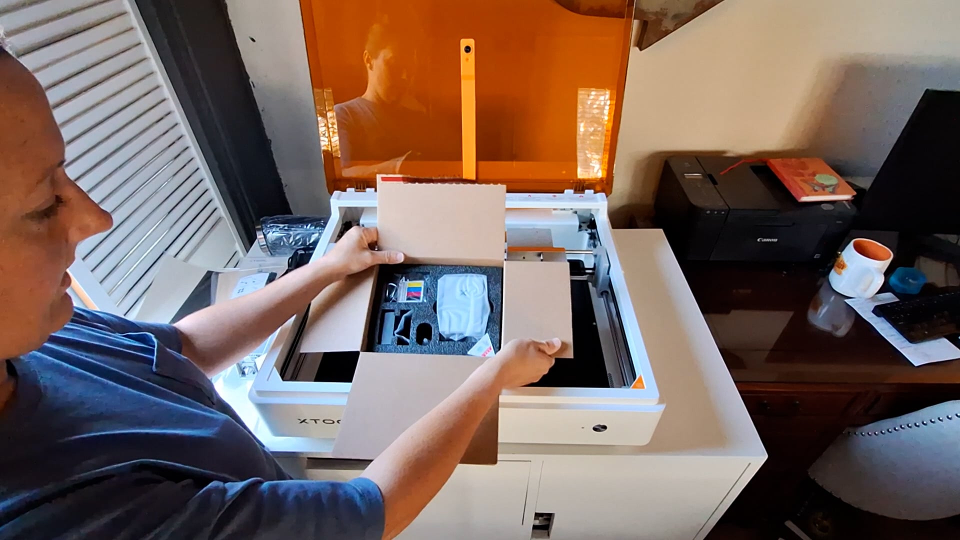 showing the ink jet module box
