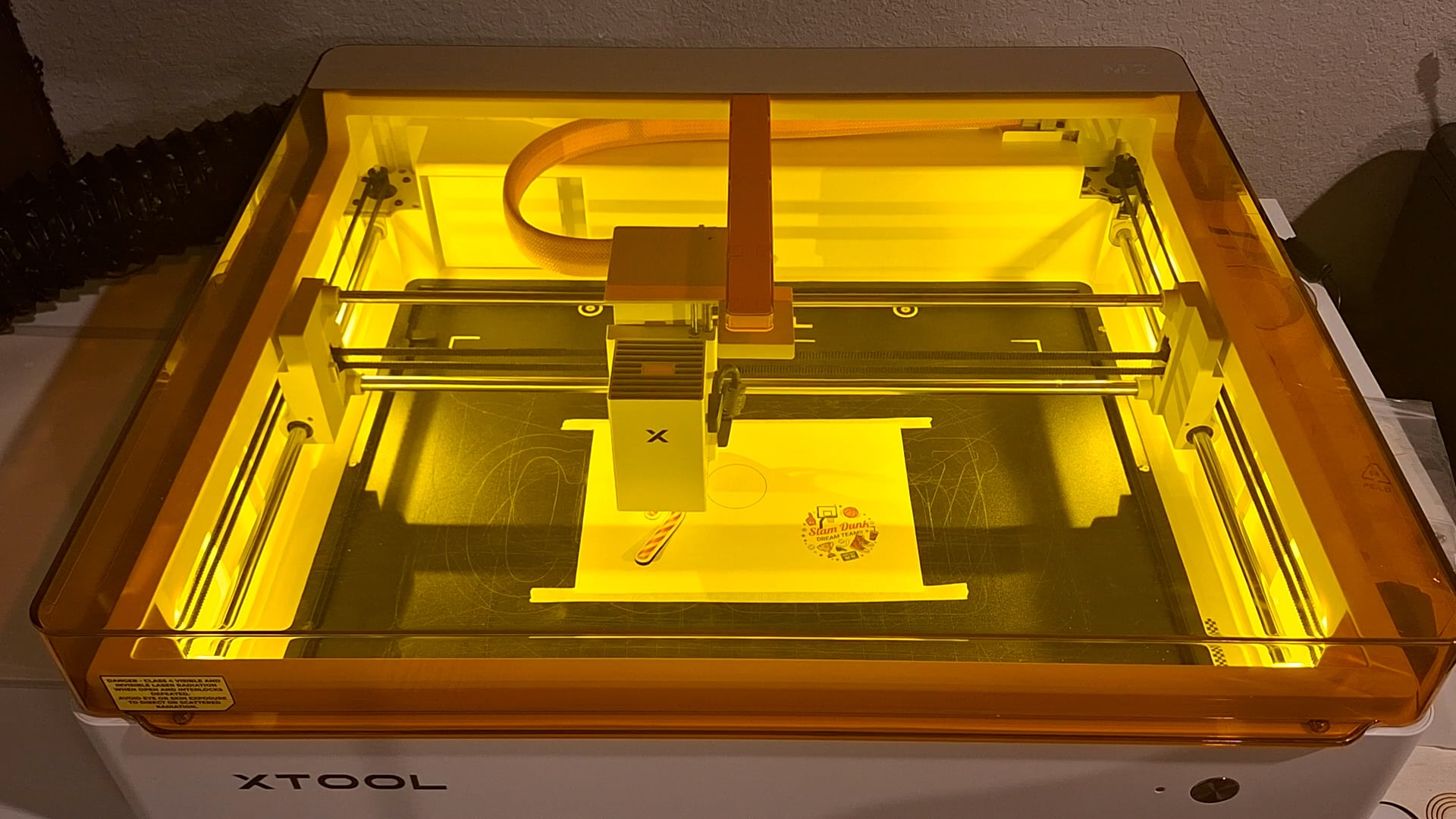 cutting a candy cane out of paper with the xtool m2
